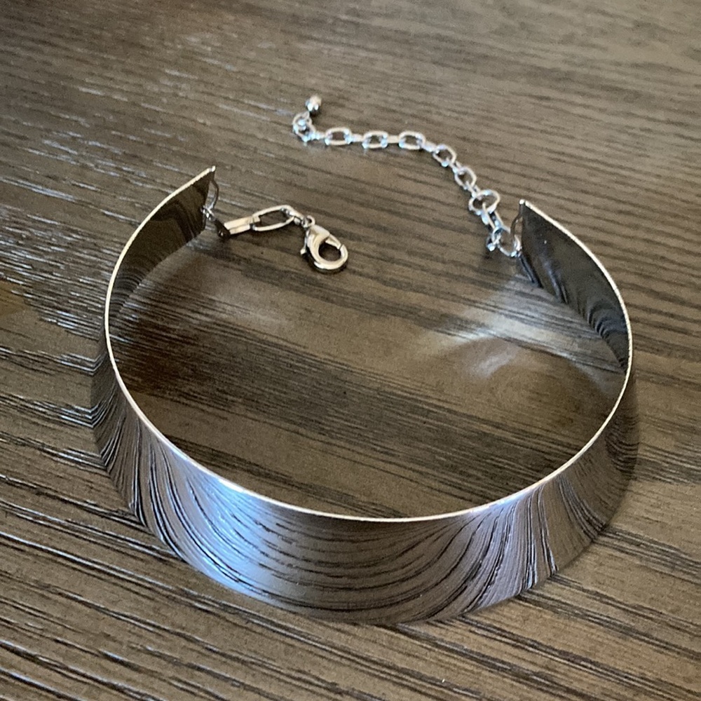 Silver chocker - Picture 10 of 11